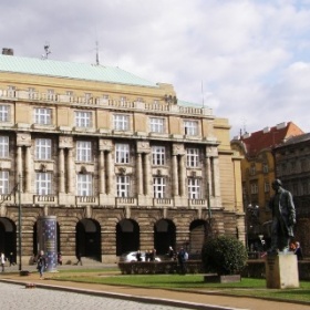 Чеський університет запрошує на стажування